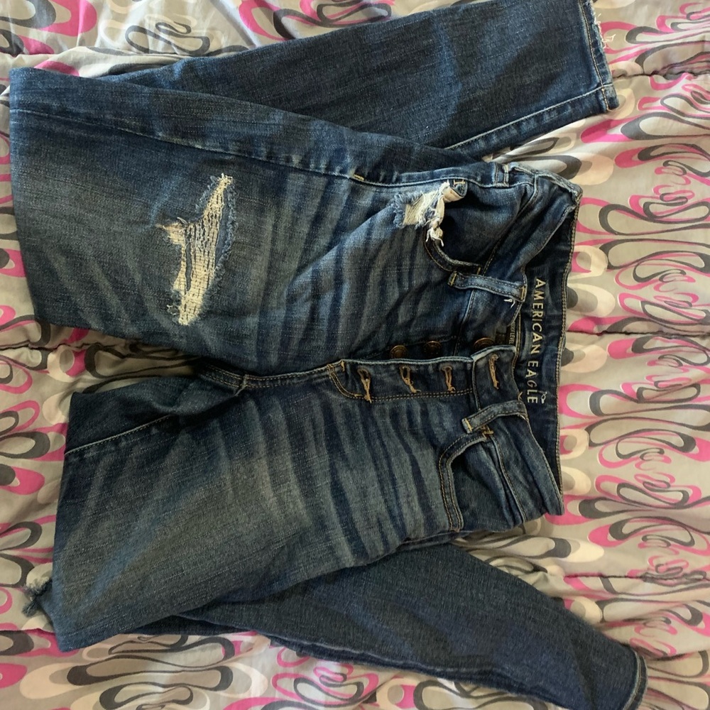 Ripped jeans